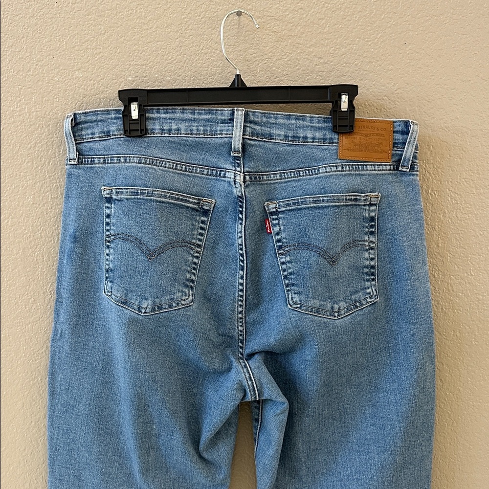 Levi's High Rise Bootcut Jeans size 33 - Picture 3 of 7